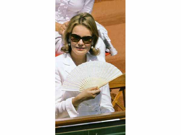 Princess Mathilde using fan